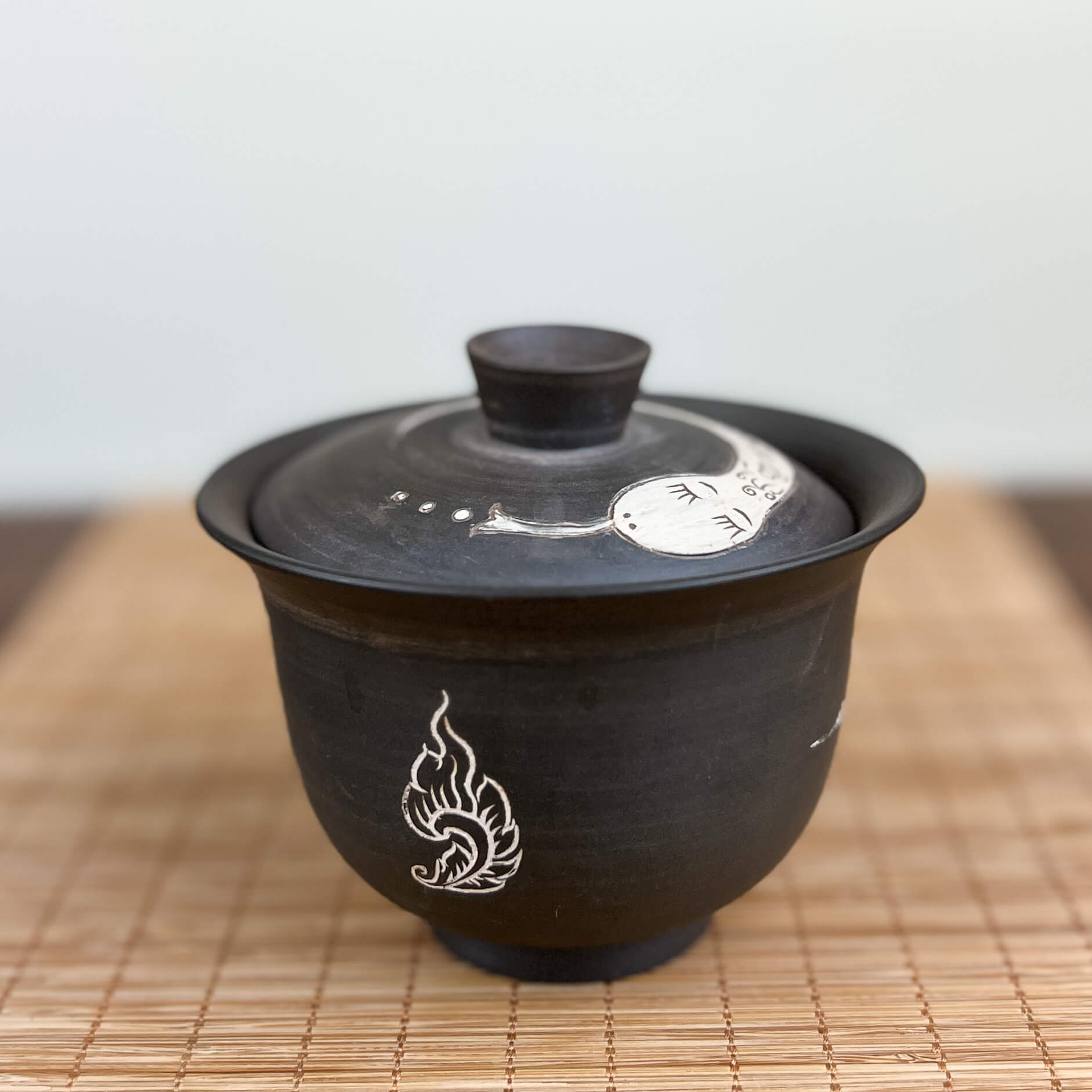 Dai Pottery Gaiwan SIde View #2