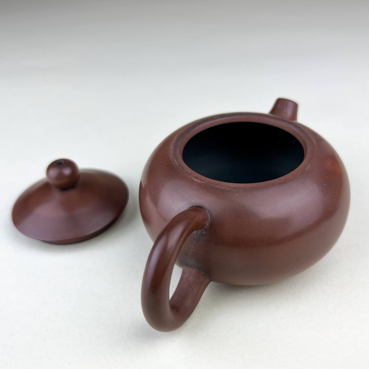 Brown Jianshui Xishi Style Teapot