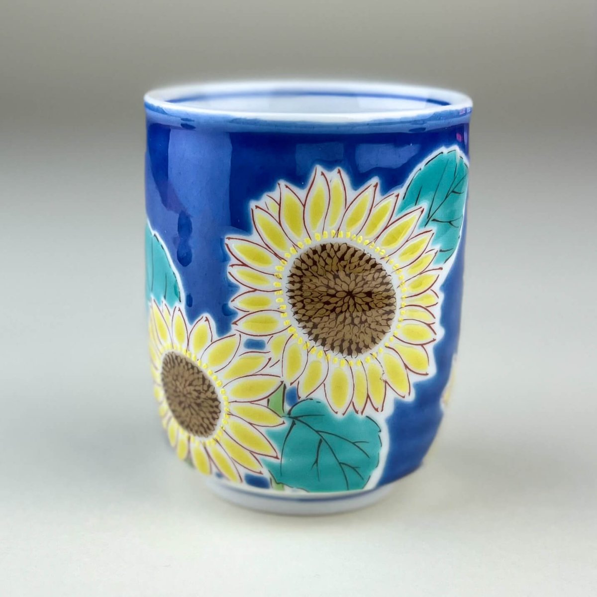 Kutani - yaki Sunflower Tea Cup